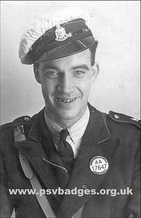 AA 17647 Sunderland Transport. Note the early style of Cap Badge