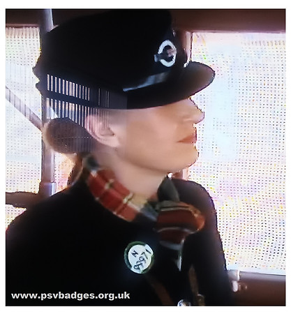 N 99971 screen capture from an episode of the TV series Good night Sweetheart.