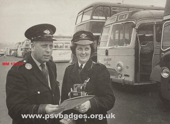 MM 12375 Western SMT crew. The driver is Jock Keegans the Clippy is Violet Jardine